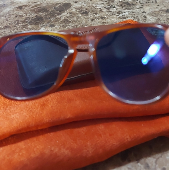 Vintage Persol 649s Sunglasses - Picture 3 of 8